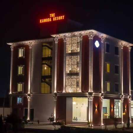 The Kamoda Resort Ambikāpur Kültér fotó