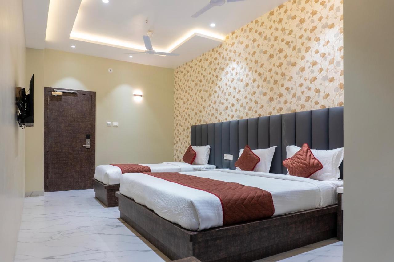 The Kamoda Resort Ambikāpur Kültér fotó