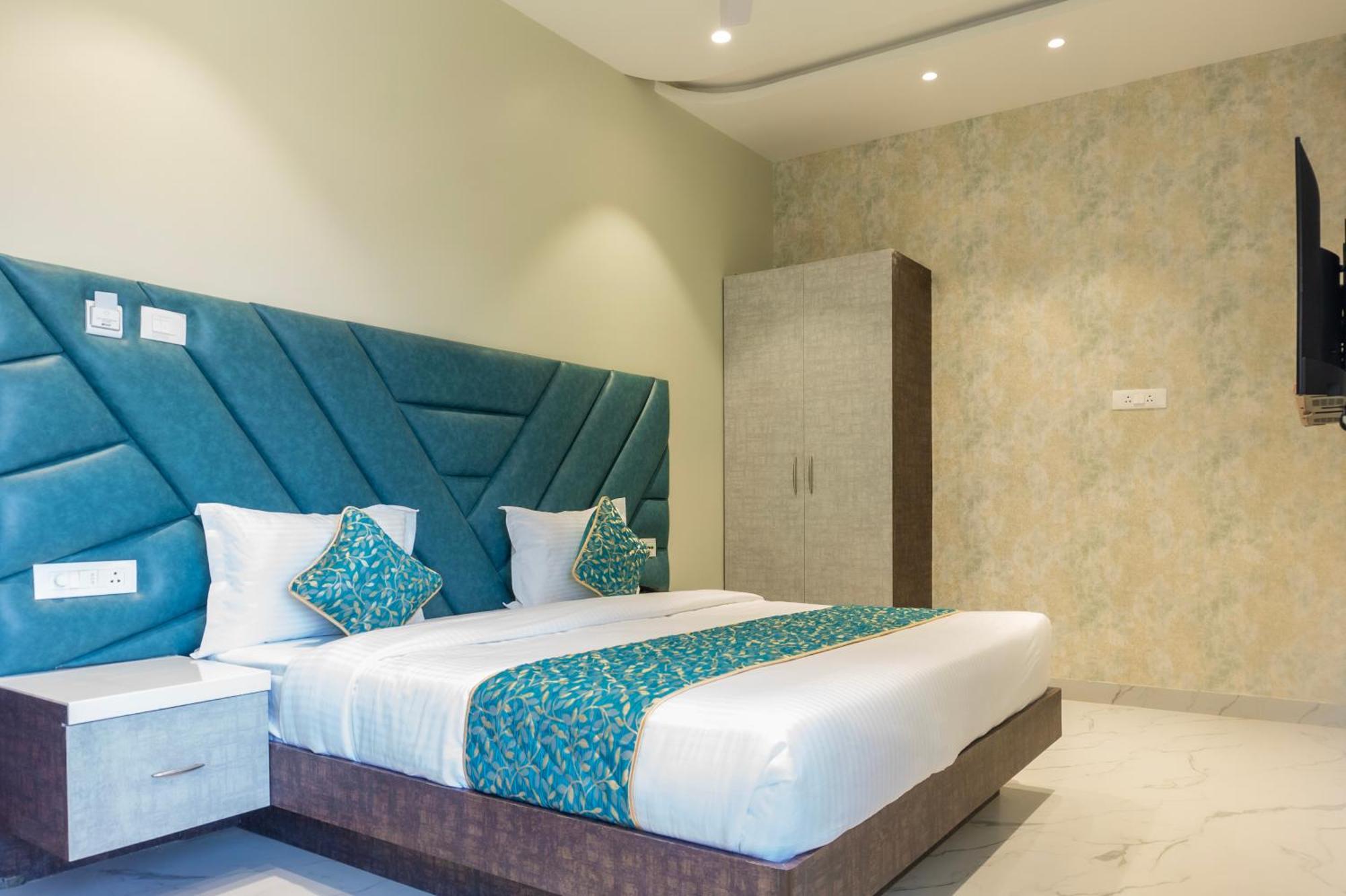 The Kamoda Resort Ambikāpur Kültér fotó